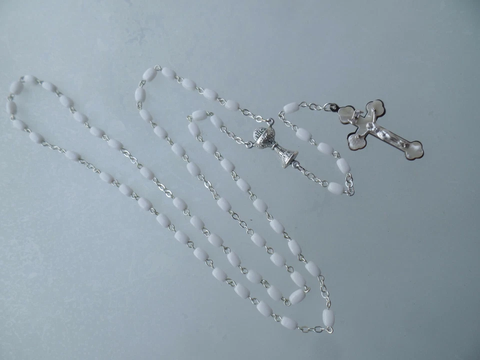 Porzellan weiß Kommunion Rosenkranz Kinderrosenkranz Kommuniongeschenk Nr. 93w - Bild 1 von 2