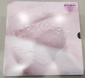 Melanie Martinez Cry Baby Deluxe Edition Baby Blue/Pink Colored Vinyl 2LP - Picture 1 of 6