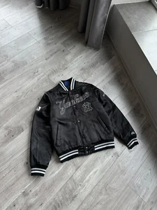 Majestic Yankees vintage black mens polyester puffer bomber jacket Size: S - Picture 1 of 18