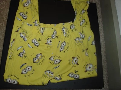PIJAMA/PIJAMA LARGO ESTAMPADO MINIONS OTOÑO/INVIERNO NIÑO TALLA 10 ¡LINDO! Foto 1 de 2