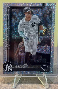 2025 Topps Celebration Confetti #300 Aaron Judge ~ ¡Yanquis de Nueva York! - Imagen 1 de 1
