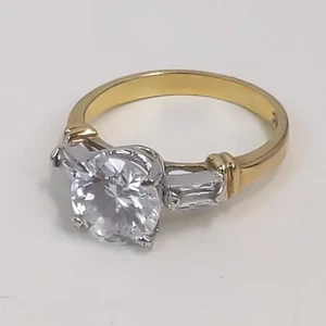 Women’s Size 8.5 Gold Plated Ring Round CZ Solitaire Baguette Accents Elegant  - Picture 1 of 6