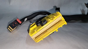OEM Chrysler 300 Occupant Restraint Wiring Harness Connector Plug Pigtail - Picture 1 of 6