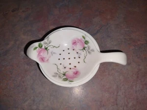 Allyn Nelson Bone China 2 Piece Floral Teabag Strainer Antique Vintage - Picture 1 of 4
