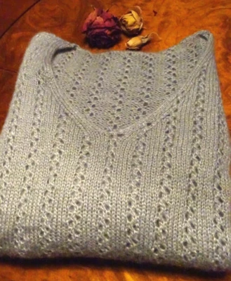 Pullover Gr.38/40 handgestrickt Ajourmuster Langarm V-Ausschnitt Wolle u. Mohair - Bild 1 von 4