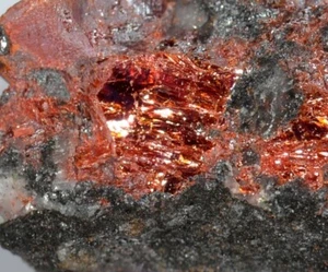 GETCHELLITA de Kirguistán * MINERAL SULFURO RARO * 2,4 cm - Imagen 1 de 5
