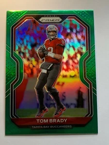 2021 Panini Prizm Tom Brady Freibeuter #255 GRÜN Einzelhandelspreis - Bild 1 von 2