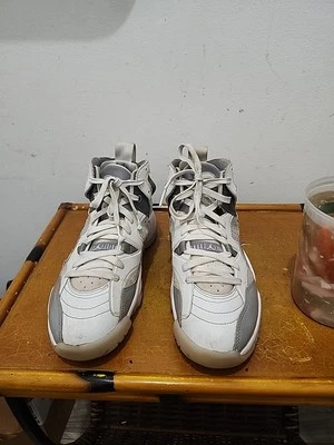 Nike Jumpman Two Trey Medium Grey Summit White DR9631-002 Womens Sz 8.5  - Image 1 of 4