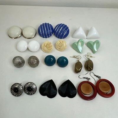 Large Chunky Vintage Statement Mixed Estate Costume Earrings Bundle Lot 12 Pairs - Image 1 of 4