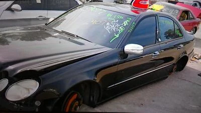 Engine Brain Box ECU ECM Mercedes Benz E-Class 03 04 Foto 1 de 4