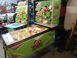 Beatles Pinball Machine - Music Memorabilia-  Beat Time - Warrantied  - Picture 1 of 12