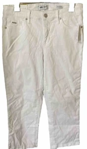 Nine West Women's Stretch Denim Chrystie Capri Jeans Size 8 White NWT Relaxed Fi - Picture 1 of 13