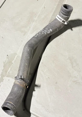 2011Radiator HoseUpper 05-2046 Gates Coolant 2S6H8B274AG 1528662 1141505 1209131 - Image 1 of 4