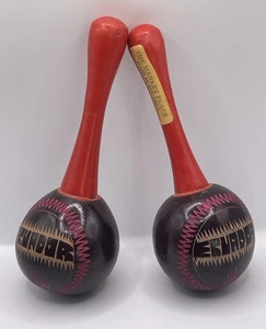 Vintage Ecuador Maracas Wooden Hand Carved Rumba Shakers - Afbeelding 1 van 7