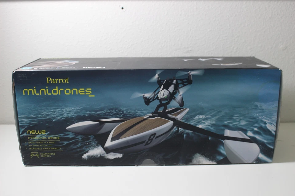 Parrot Mini Drones Hydrofoil Drone Newz - New Open Box - Image 1 of 4