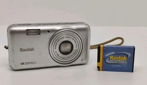 Kodak Easy Share V803 8mp Camera Silver - Working - Picture 1 of 9