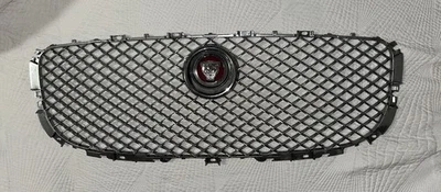 2010 2011 2012 2013 2014 2015 JAGUAR XJ INSERÇÃO DE GRADE DIANTEIRA CROMADA FABRICANTE DE EQUIPAMENTO ORIGINAL - Imagem 1 de 3