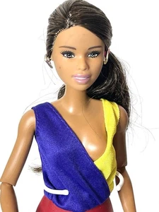 Mattel Fashionistas Gelenk Barbie asiatische Puppe dunkle Haare OOAK neu gekleidet - Bild 1 von 3