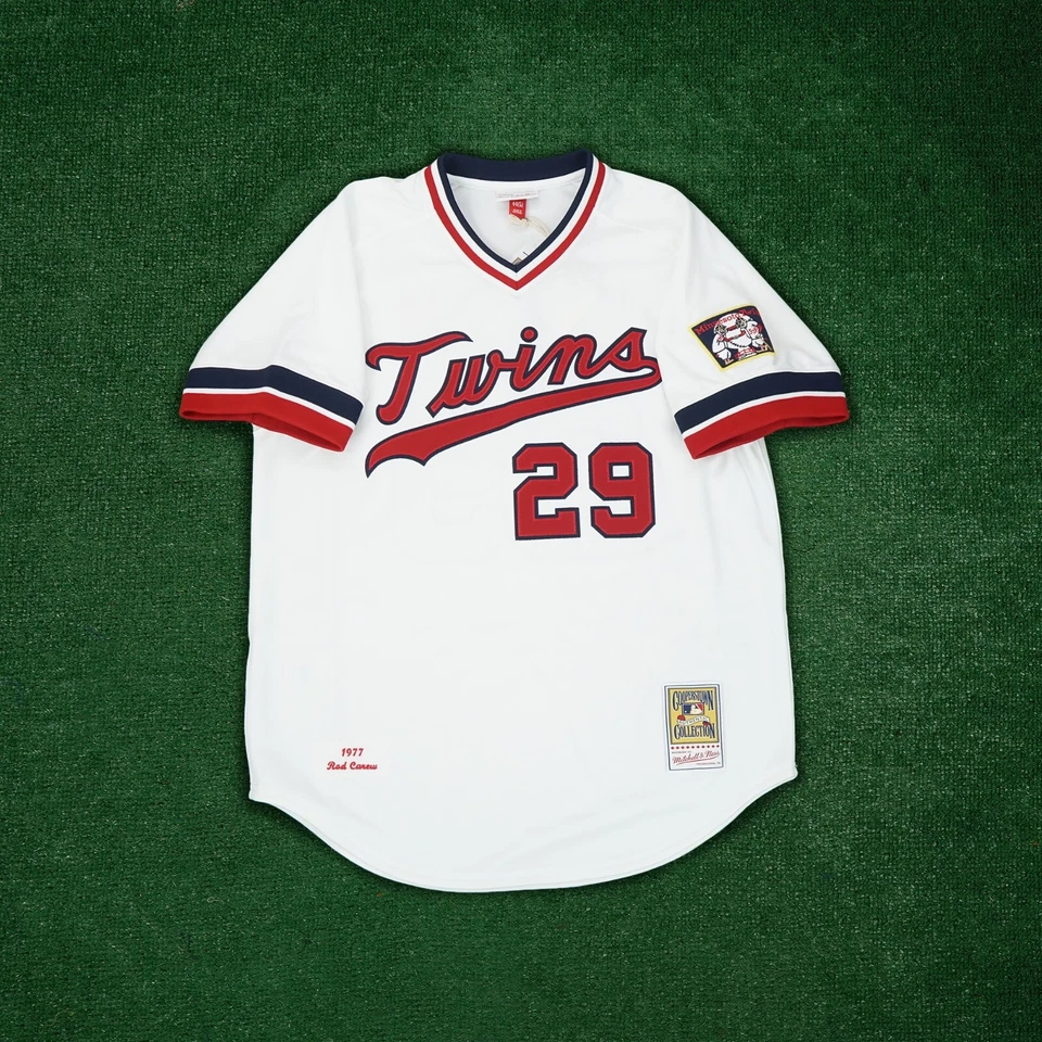 Rod Carew Mitchell & Ness 1977 Minnesota Twins Authentic Home White Jersey - Image 1 of 4