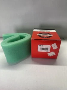 Genuine Briggs & Stratton 692520 Filter Pre Cleaner, NOS B - Picture 1 of 2