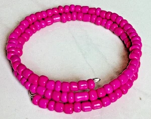 Dark Pink Coloured Glass Seed Bead 2 Coil Memory Wire Bracelet. - Picture 1 of 2