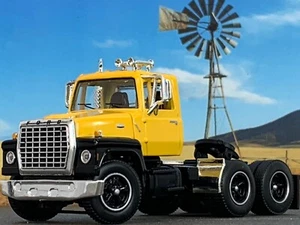 1/64 DCP YELLOW/BLACK FORD LN 9000 DAY CAB - Picture 1 of 4