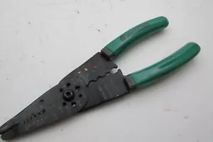 COMMERCIAL ELECTRIC WIRE STRIPPERS / CUTTERS -- GREEN HANDLES - Picture 1 of 10
