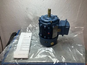 Siemens HPF0063 AC Motor E03-T0083CE-49 1 HP 1LA914444YK60 RGZESD - Picture 1 of 4