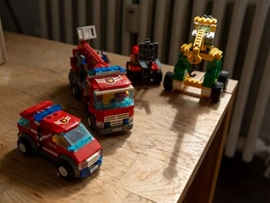 4 Lego City Fahrzeuge - Bild 1 von 3