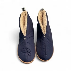 Dearfoams Navy Blue Quilted Slipper Boots Sherpa Lined Indoor Outdoor XL 11/12 - Picture 1 of 8