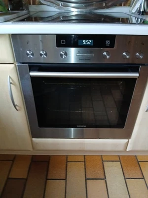 Siemens Backofen mit Ceranfeld - Bild 1 von 4