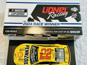 JOEY LOGANO SIGNED PENNZOIL NASHVILLE RACE WIN 1/24 NASCAR CAR!!!! - Picture 1 of 5