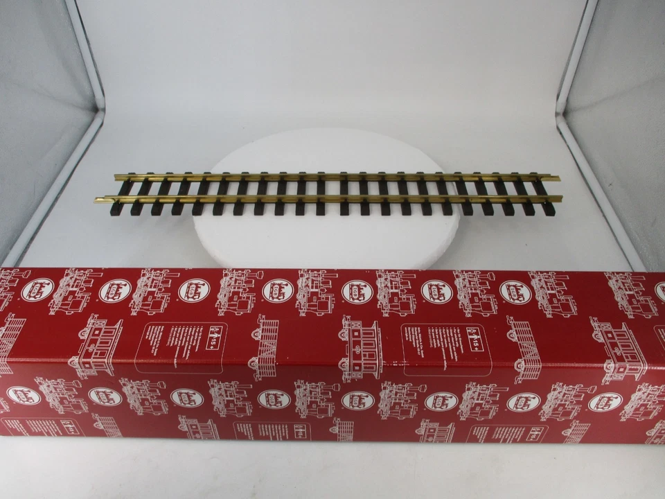 LGB Track G 10600 Track Material Set 12 Pieces Straight Track 600 mm in Original Packaging - Image 1 of 4