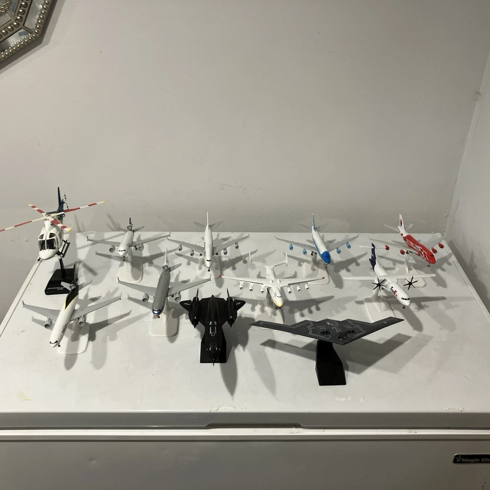 Lote de aviones diecast Foto 1 de 4