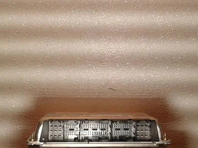 Engine Computer ECM ECU PCM Module 2004-2005 BMW 525i 7533652 - Image 1 of 4