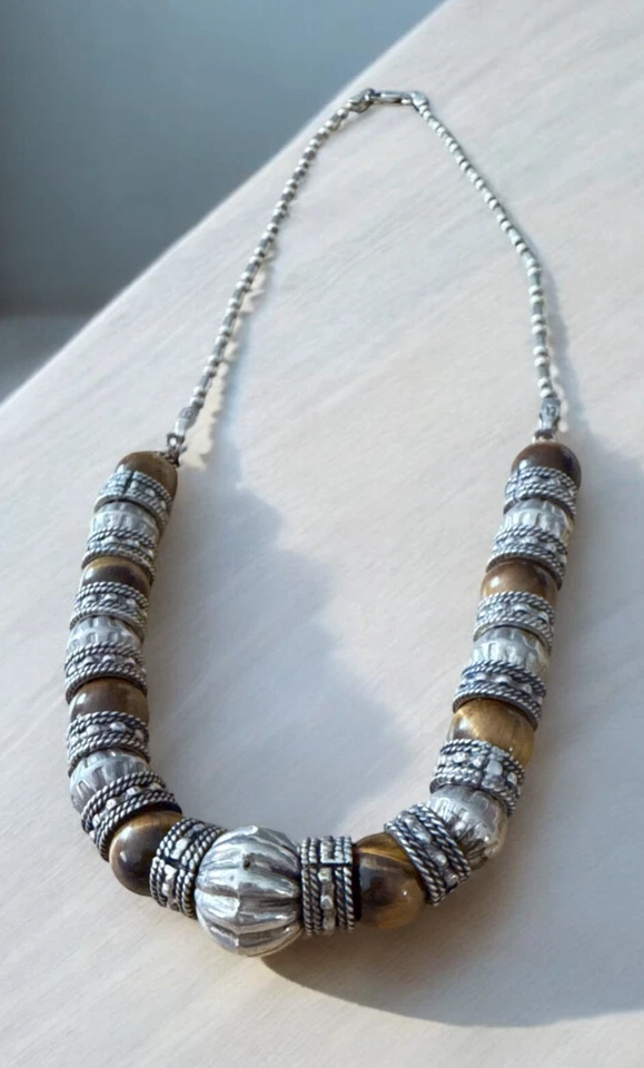 Collar vintage de plata esterlina 925 con cuentas de piedra ojo de tigre pesado bien hecho Foto 1 de 4