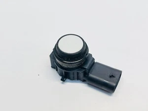 BMW F20 F21 F30 F31 F32 F33 F36 1X Parksensor vorne weiß 300 9261587 #069 - Bild 1 von 6