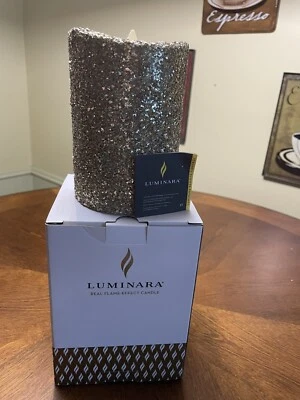 Vela sin llama Luminata oro brillo con control remoto nueva en caja Foto 1 de 4