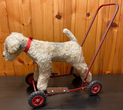 DE COLECCIÓN PUSH RIDE NIÑO TERRIER CON RUEDAS PERRO DEANS RAG BOOK CO. GRAN BRETAÑA Foto 1 de 4