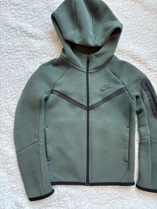 Nike Tech Youth Green Hooded Zip-Up Jacket Size XS #363 - Picture 1 of 6