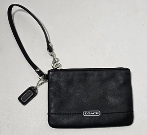 Coach Black Park F49475 Black Pebble Leather Black Lined Wristlet - Picture 1 of 6