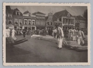 Alkmaar Niederlande 1958 - Kaasmarkt Käsemarkt Verkäufer - Altes Foto 1950er - Picture 1 of 2