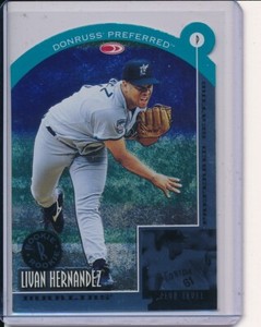 LIVAN HERNANDEZ 1998 DONRUSS PREFERRED CLUB LEVEL PREFERRED SEATING DIE CUT RC