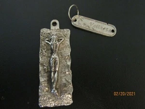 Vintage Bathing Beauty Keychain- Pounded Metal- Puerto Villarta - Picture 1 of 5