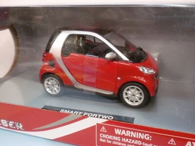 NEWRAY 1/24 - SMART FORTWO 451 ROSSA  - Immagine 1 di 2
