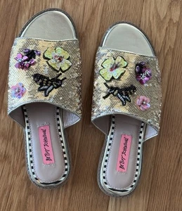 Sandalias de verano Betsey Johnson Zorro flores abeja lentejuelas toboganes para mujer talla 6,5 - Imagen 1 de 17