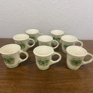 Christmas Coffee Cups Set Of 8 Holly Leaves & Berries Signed Unique Vintage 1980 - Picture 1 of 18