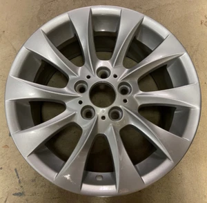 1 Refurbished BMW Z4 Wheel/Rim 17x8" Silver Painted 2003-2008 #59601 - Picture 1 of 3
