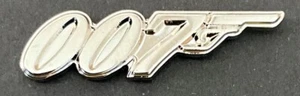 JAMES BOND 007 SILVER SOUVENIR PIN BADGE - COS PLAY - IDEAL GIFT