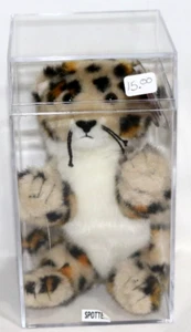 2005 MWMT'S 6" TY BEANIE BABY BABIES SPOTTER THE FUZZY LEOPARD KITTY CAT + CASE! - Bild 1 von 2